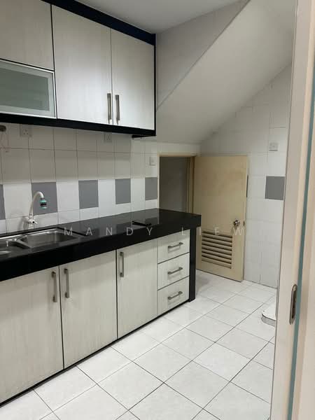 Rumah Bandar untuk Dijual di Batu Caves (Selangor) - Mandy Liew - Kitchen - PropertyGuru.com.my