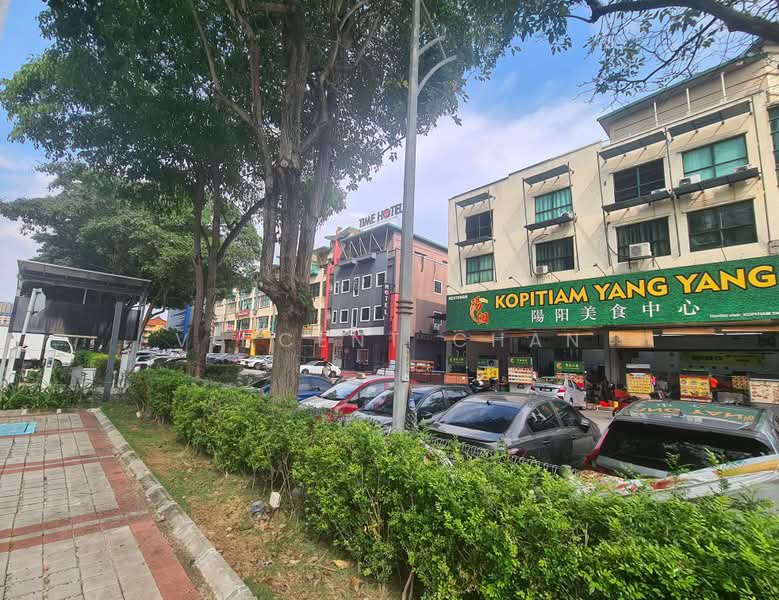 Servis Apartment untuk Dijual di Greenfield Residence - Vincent Chan - PropertyGuru.com.my