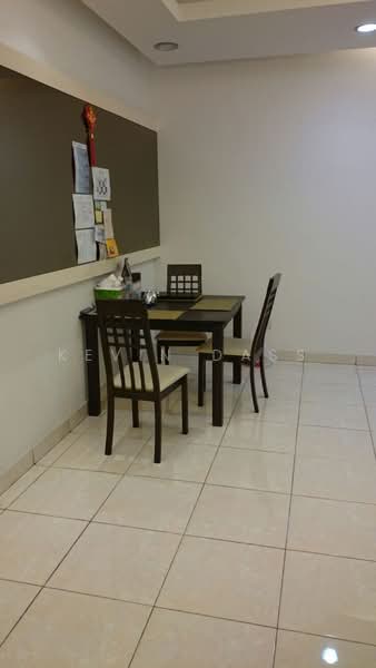 Kondominium untuk Dijual di Aseana Puteri - Kevin Dass - Dining Room - PropertyGuru.com.my