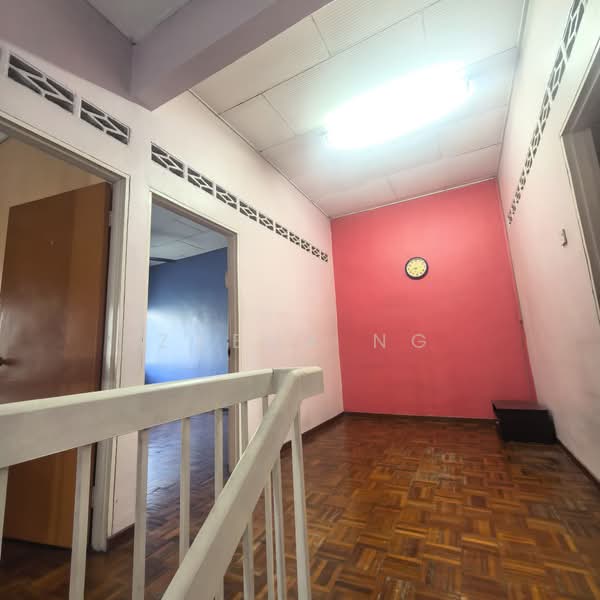 Rumah Teres 2 Tingkat untuk Dijual di Kampung Batu Belah (Klang) - Zaena Ng - PropertyGuru.com.my