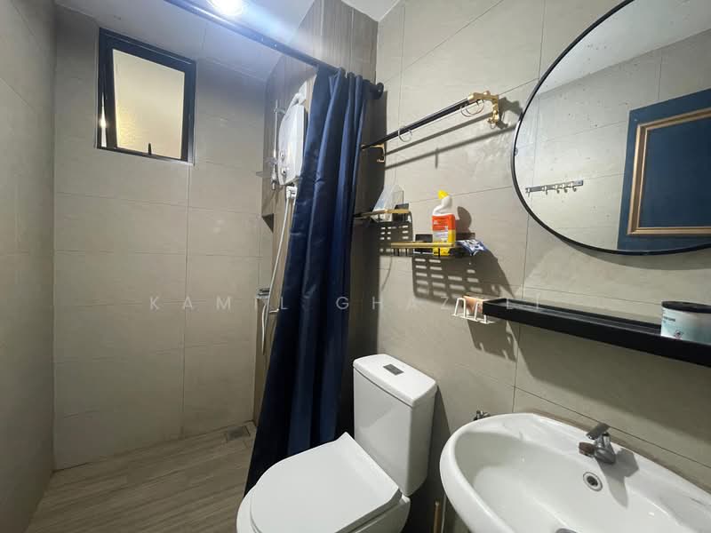 Kediaman Servis untuk Disewa di You City 3 - Kamil Ghazali - Bathroom - PropertyGuru.com.my