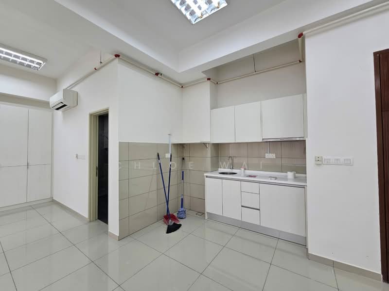 Office for Sale in Bukit Jalil (Kuala Lumpur) - Chloe Wai - Kitchen - PropertyGuru.com.my