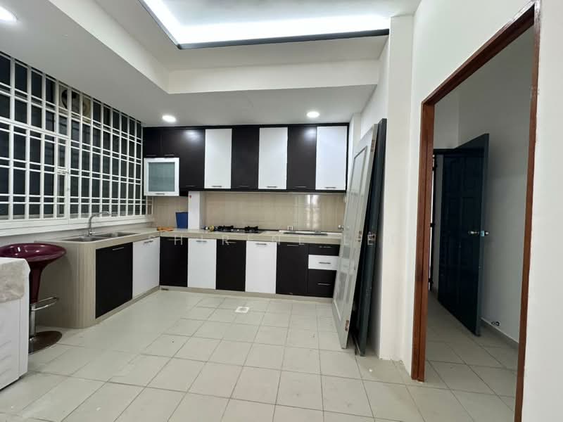 Apartment for Sale at Lake View Suites - Shirene Lee - PropertyGuru.com.my