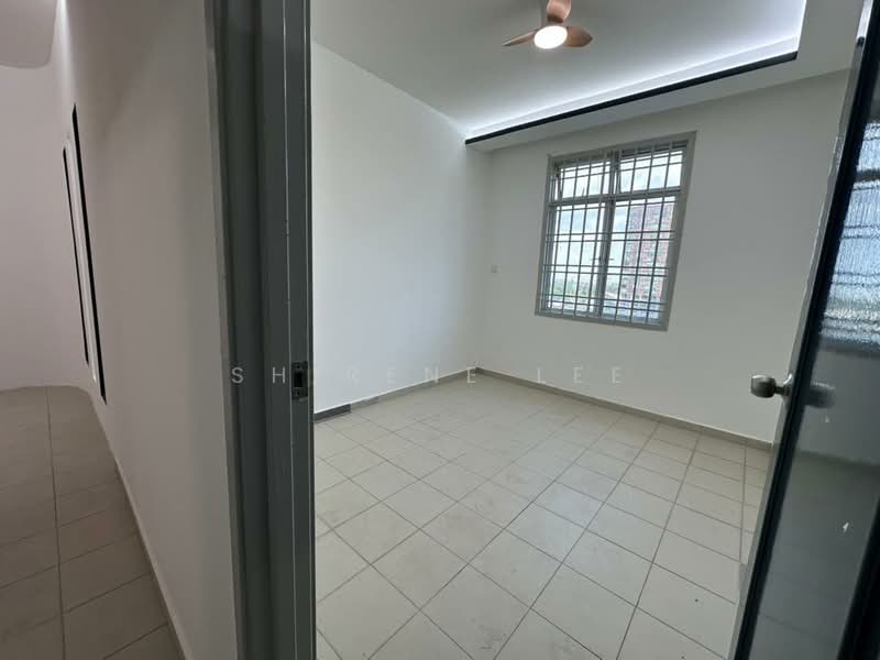 Apartment for Sale at Lake View Suites - Shirene Lee - PropertyGuru.com.my