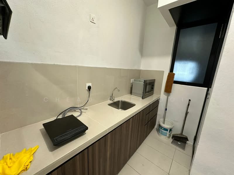 Condominium for Rent at Vertu Resort - Cheau Chie Ooi - Kitchen - PropertyGuru.com.my