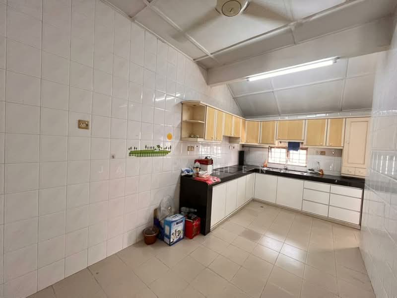 Rumah Teres 1.5 Tingkat untuk Dijual di Usj 3 (Subang Jaya) - Jayden Heng - Kitchen - PropertyGuru.com.my