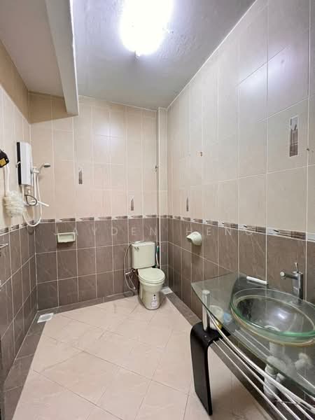 Rumah Teres 1.5 Tingkat untuk Dijual di Usj 3 (Subang Jaya) - Jayden Heng - Bathroom - PropertyGuru.com.my