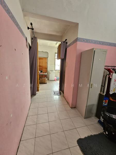 Rumah Teres 1 Tingkat untuk Dijual di Senawang (Negeri Sembilan) - Azrul Othman - Corridor - PropertyGuru.com.my