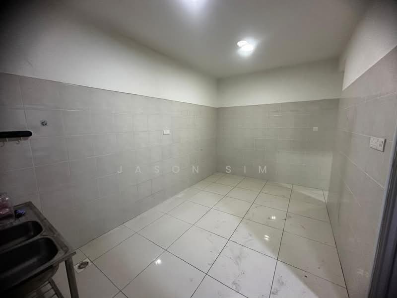 2-storey Terraced House for Sale in Bandar Tiram (Ulu Tiram) - Jason Sim - Kitchen - PropertyGuru.com.my