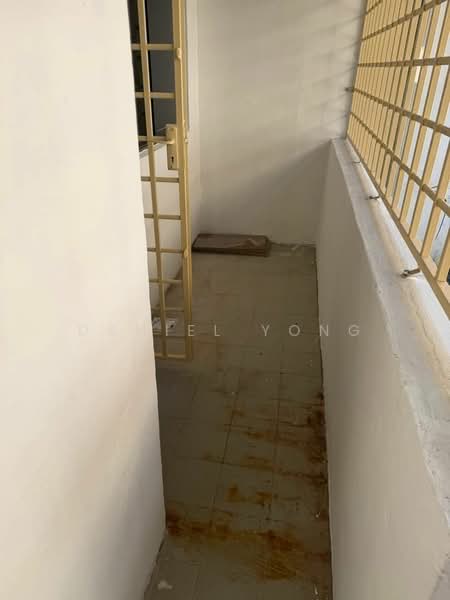 Rumah Teres 2 Tingkat untuk Dijual di Taman Tan Sri Yaacob (Johor Bahru) - Daniel Yong - Balcony - PropertyGuru.com.my