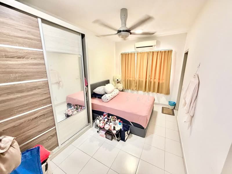 Pangsapuri untuk Dijual di De Kiara - Adibah Salim - Bedroom - PropertyGuru.com.my