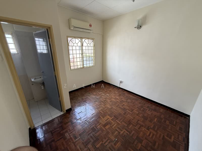 Terraced House for Sale in Bandar Botanic (Klang) - Zaena Ng - PropertyGuru.com.my