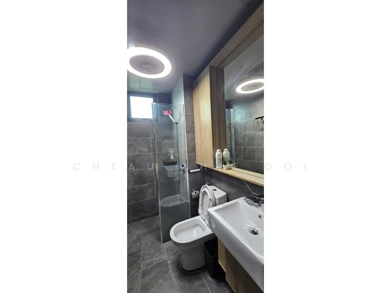 Servis Apartment untuk Disewa di Suasana @ Utropolis - Cheau Chie Ooi - Bathroom - PropertyGuru.com.my