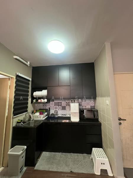Apartment for Sale at De Bayu Apartment - Adibah Salim - Kitchen - PropertyGuru.com.my