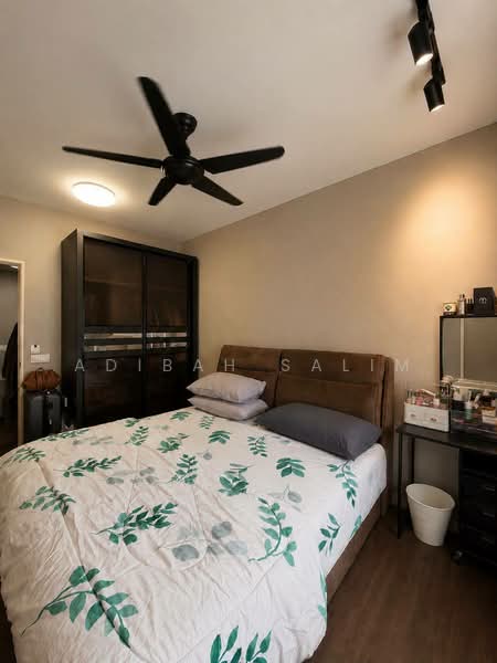 Apartment for Sale at De Bayu Apartment - Adibah Salim - Bedroom - PropertyGuru.com.my