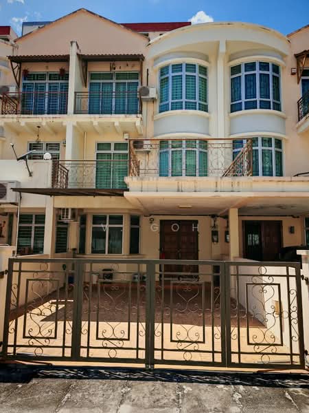 Rumah Teres 3 Tingkat untuk Dijual di Bayan Lepas (Penang) - V. Goh - Exterior - PropertyGuru.com.my