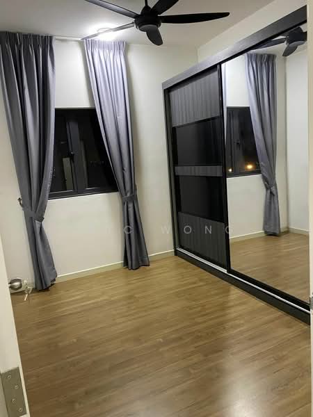 Servis Apartment untuk Dijual di Lumi Tropicana Serviced Residence - Eric Wong - Bedroom - PropertyGuru.com.my
