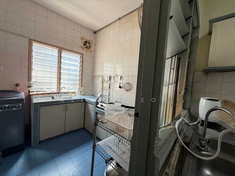 Rumah Teres 2 Tingkat untuk Dijual di Usj 6 (Subang Jaya) - Alicia Yeoh - Kitchen - PropertyGuru.com.my