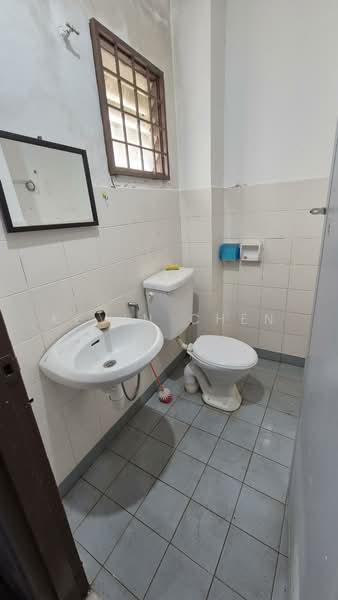 2-storey Terraced House for Sale in Taman Mega Jaya (Ampang) - Kevin Chen - Bathroom - PropertyGuru.com.my