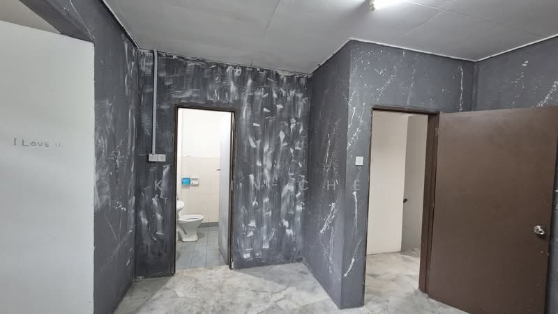2-storey Terraced House for Sale in Taman Mega Jaya (Ampang) - Kevin Chen - Bathroom - PropertyGuru.com.my