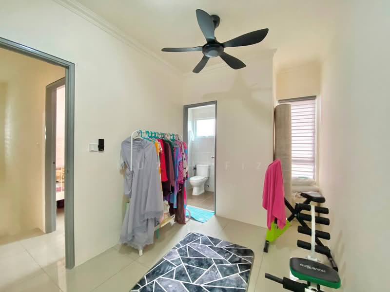 2-storey Terraced House for Sale in Alam Perdana (Puncak Alam) - Muz Hafiz - PropertyGuru.com.my