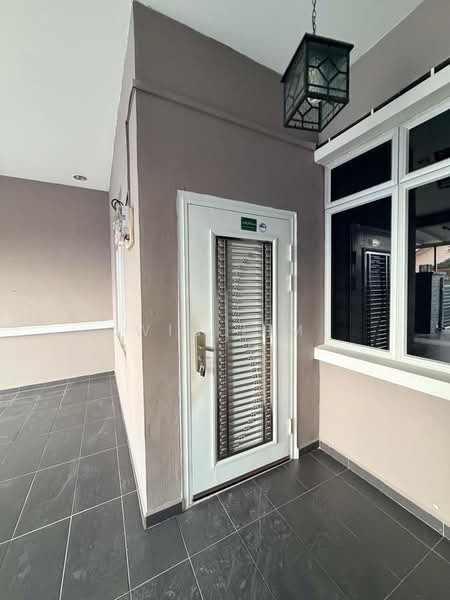 Rumah Teres 1-Tingkat untuk Dijual di Bandar Jaya Putra (Johor Bahru) - Win Lim - Entrance - PropertyGuru.com.my