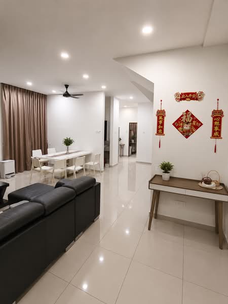 Cluster House for Sale in Kangkar Pulai (Skudai) - Lily Wee - PropertyGuru.com.my