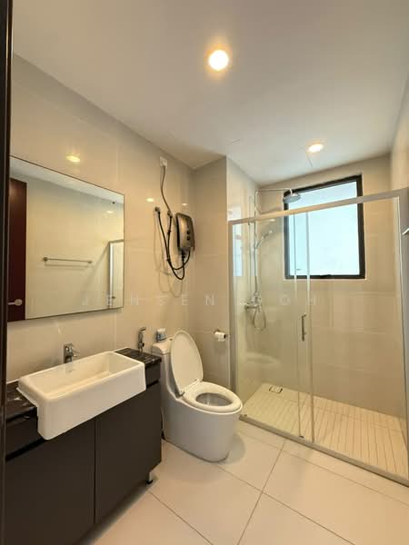 Kondominium untuk Disewa di Lovell @ Country Garden Danga Bay - Jensen Goh - Bathroom - PropertyGuru.com.my