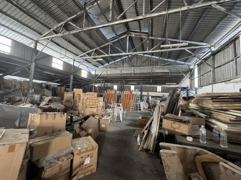 Warehouse for Rent in Kampung Baru Sungai Buloh (Sungai Buloh) - Ruby Eng - Interior - PropertyGuru.com.my