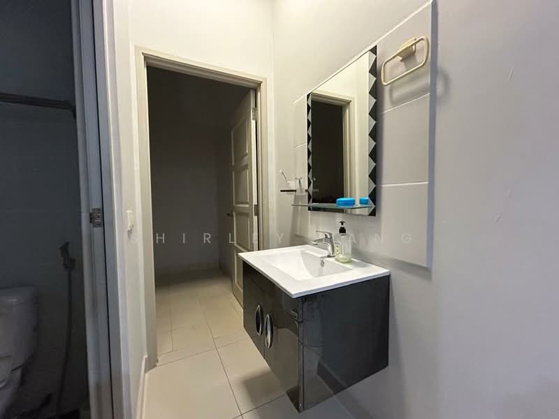 Rumah Teres 2 Tingkat untuk Dijual di Taman Sutera Utama (Skudai) - Shirley Pang - Bathroom - PropertyGuru.com.my