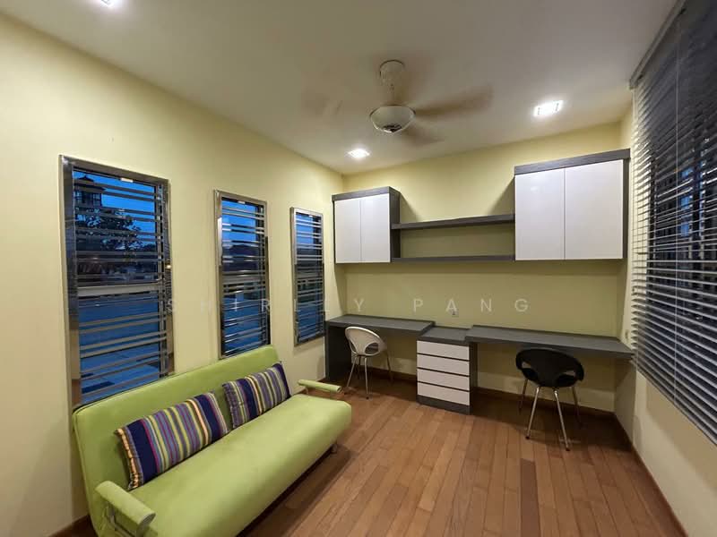 Rumah Teres 2 Tingkat untuk Dijual di Taman Sutera Utama (Skudai) - Shirley Pang - Study - PropertyGuru.com.my
