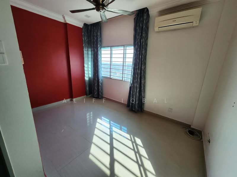 Condominium for Sale at Lagoon Suites - Aliff Iqbal - PropertyGuru.com.my