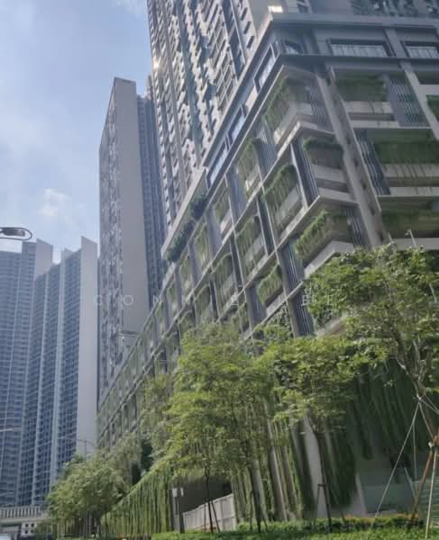 Service Residence for Sale at D'Vervain - Connie Lee - Exterior - PropertyGuru.com.my