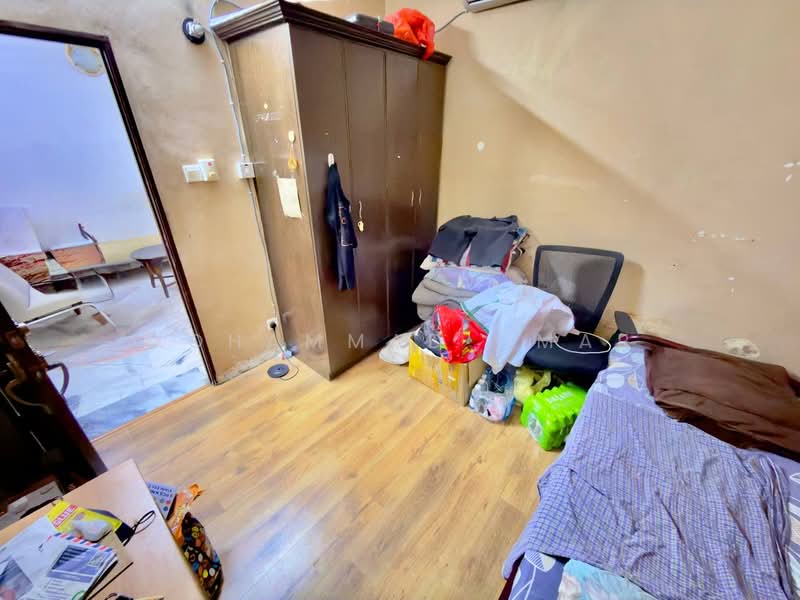 Rumah Teres 1 Tingkat untuk Dijual di Jalan Klang Lama (Old Klang Road) (Kuala Lumpur) - Mohammad Omar - Bedroom - PropertyGuru.com.my