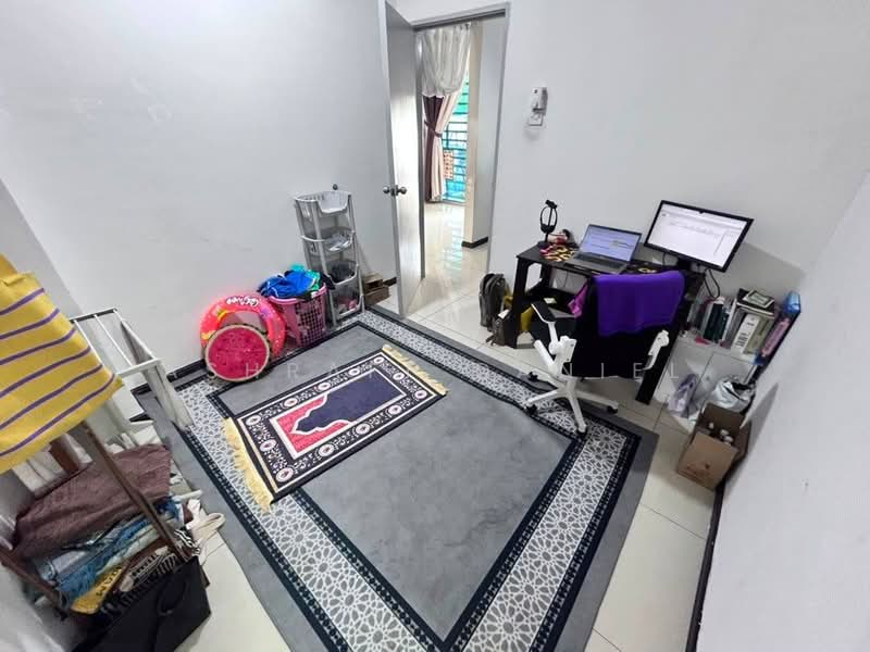 Rumah Teres 2 Tingkat untuk Dijual di Kampung Bukit Lanchong (Subang Jaya) - Ashraff Daniel - Study - PropertyGuru.com.my