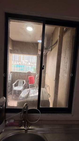 Kondominium untuk Dijual di The Vistana - Chen Kah Seng - Balcony - PropertyGuru.com.my