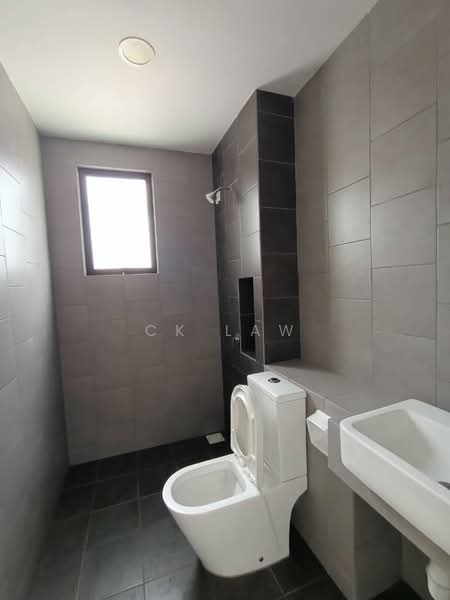 2-storey Terraced House for Rent in Setia Ecohill (Semenyih) - CK Law - Bathroom - PropertyGuru.com.my