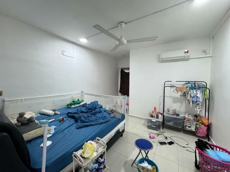 Servis Apartment untuk Dijual di The Embassy (Bangunan Duta Impian) - Sze Lee - Bedroom - PropertyGuru.com.my