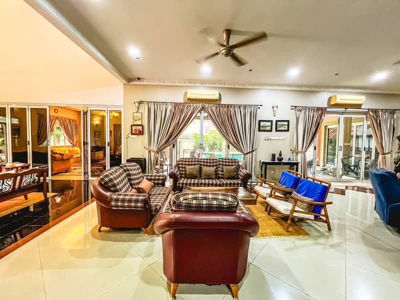 Bungalow for Sale in Country Heights (Kajang) - Ashraff Daniel - PropertyGuru.com.my