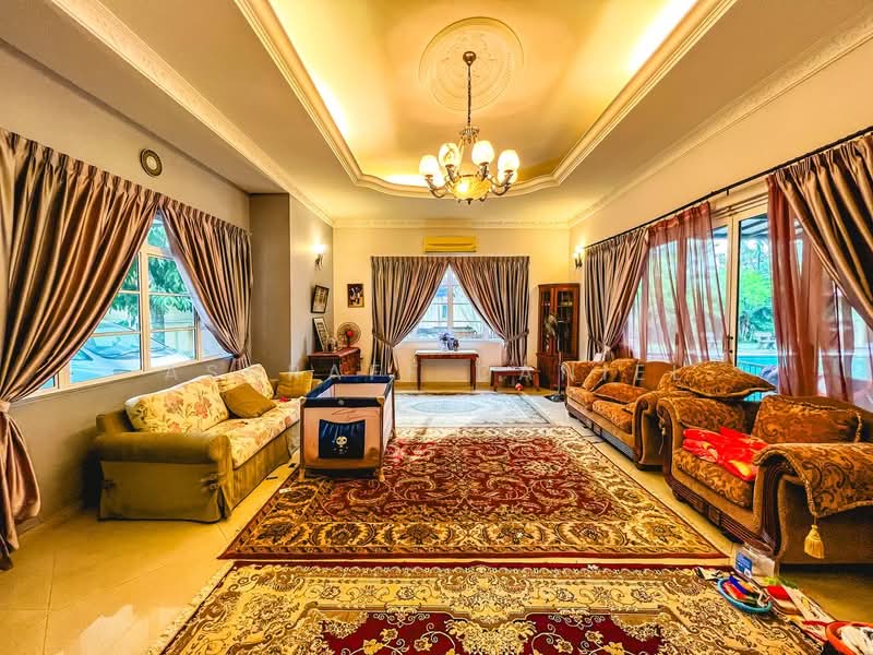 Bungalow for Sale in Country Heights (Kajang) - Ashraff Daniel - PropertyGuru.com.my