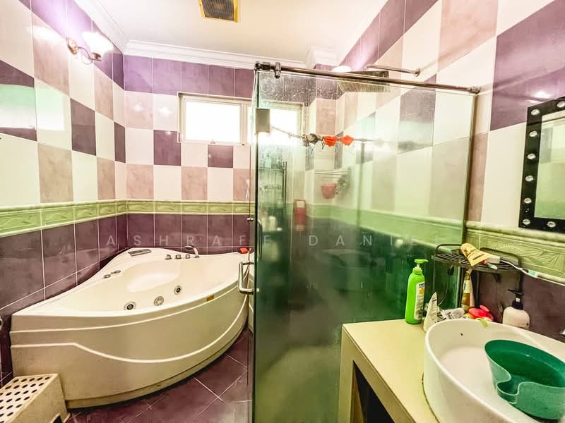 Bungalow for Sale in Country Heights (Kajang) - Ashraff Daniel - PropertyGuru.com.my