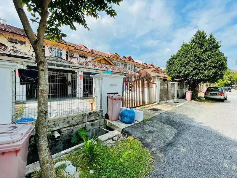 2-storey Terraced House for Sale in Kota Damansara (Selangor) - Muin Mn - Exterior - PropertyGuru.com.my