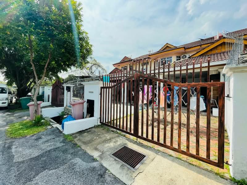 2-storey Terraced House for Sale in Kota Damansara (Selangor) - Muin Mn - Exterior - PropertyGuru.com.my