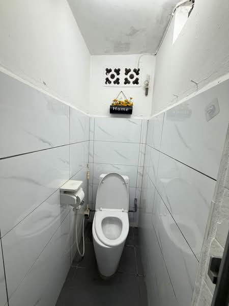 Rumah Teres 1 Tingkat untuk Dijual di Taman Sri Skudai (Skudai) - Jason Sim - Bathroom - PropertyGuru.com.my