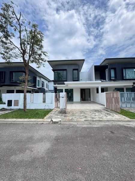 Semi-Detached House for Sale in Setia Eco Gardens (Gelang Patah) - Sausa Lee - Exterior - PropertyGuru.com.my