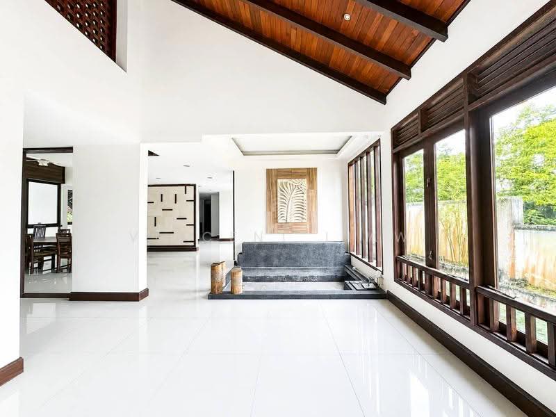 Bungalow House for Sale in Seksyen 8 (Kota Damansara) - Vincent Liaw - Living Room - PropertyGuru.com.my