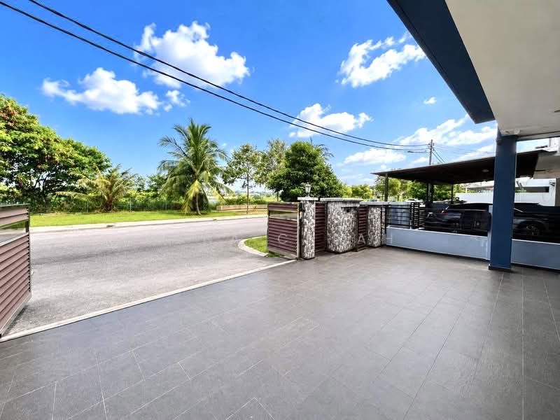 Semi-Detached House for Sale in Taman Desiran Bayu (Puchong) - Nana Cheah - PropertyGuru.com.my