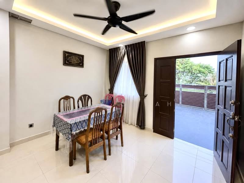 Semi-Detached House for Sale in Taman Desiran Bayu (Puchong) - Nana Cheah - PropertyGuru.com.my