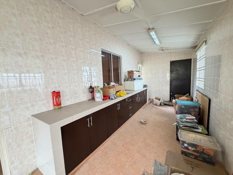 Bungalow for Sale in Bandar Country Homes (Rawang) - Uthaya Kumar - Kitchen - PropertyGuru.com.my