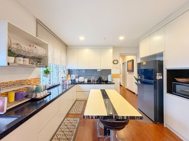 Rumah Berkembar untuk Dijual di Bangi (Selangor) - Keasavan Hari Krishnan - Kitchen - PropertyGuru.com.my